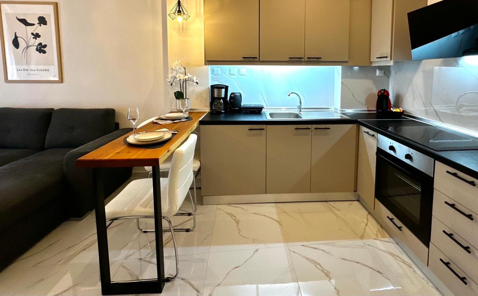Elephant Apartment Kavála ภายนอก รูปภาพ